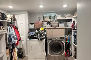 131 N Kendall St, Aurora, IL 60505 - Photo 21