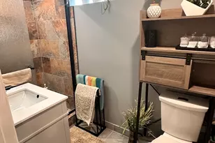 131 N Kendall St, Aurora, IL 60505 - Photo 19