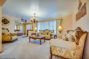 12152 Forest View Dr, Orland Park, IL 60467 - Photo 13