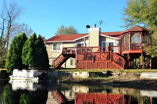 225 Fossil Cove Ln, Wilmington, IL 60481 - Photo 3