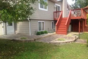 225 Fossil Cove Ln, Wilmington, IL 60481 - Photo 5