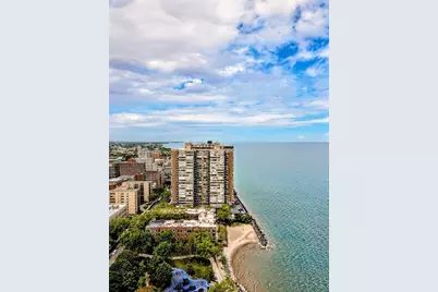 6171 N Sheridan Road #402, Chicago, IL 60660 - Photo 3