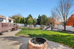 317 Francis Ct, Manhattan, IL 60442 - Photo 33