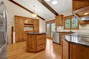 823 N Harrow Ct, Addison, IL 60101 - Photo 13