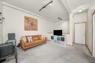 6651 S Maryland Ave, Chicago, IL 60637 - Photo 13