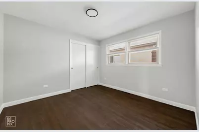 9134 S Marquette Avenue, Chicago, IL 60617 - Photo 9