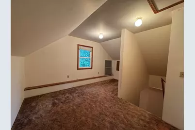 138 N Brown Street, Genoa, IL 60135 - Photo 17