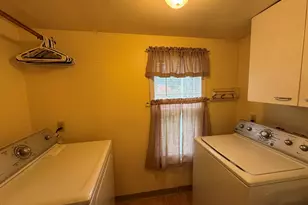 138 N Brown St, Genoa, IL 60135 - Photo 11