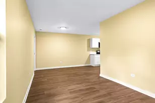 422 Sherman St, Joliet, IL 60433 - Photo 11