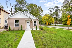 422 Sherman St, Joliet, IL 60433 - Photo 3