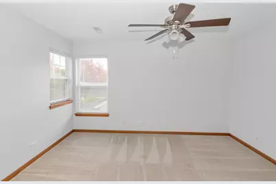 3311 Lafayette Street, Elgin, IL 60123 - Photo 37