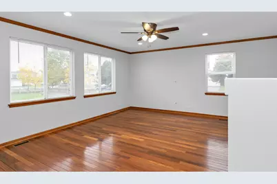 3311 Lafayette Street, Elgin, IL 60123 - Photo 13