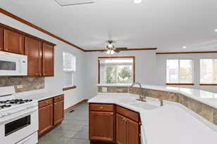 3311 Lafayette St, Elgin, IL 60123 - Photo 21