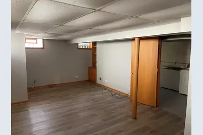 10335 Laporte Avenue, Oak Lawn, IL 60453 - Photo 11