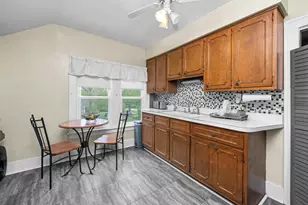 640 2nd St, Crete, IL 60417 - Photo 37