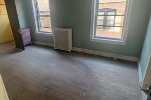 6740 S Oglesby Ave, Chicago, IL 60649 - Photo 7