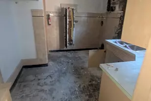 6740 S Oglesby Ave, Chicago, IL 60649 - Photo 5