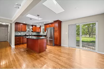 203 Coldren Drive, Prospect Heights, IL 60070 - Photo 7