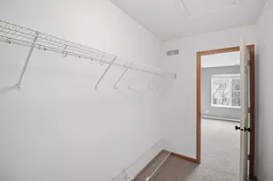 [Address not provided], Aurora, IL 60503 - Photo 17