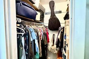 22 Waterbury Ln, Schaumburg, IL 60193 - Photo 13