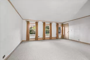 340 Ridge Ave, Evanston, IL 60202 - Photo 5