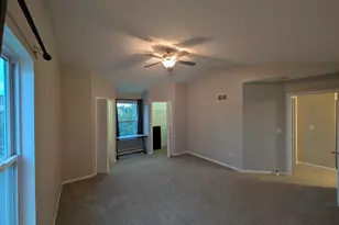 671 Fieldcrest Dr, South Elgin, IL 60177 - Photo 19