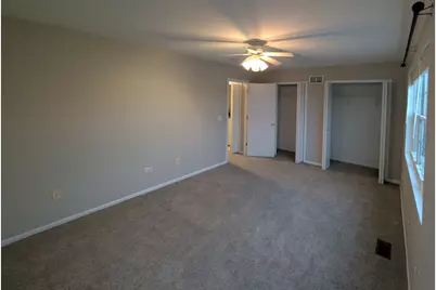 671 Fieldcrest Drive, South Elgin, IL 60177 - Photo 15