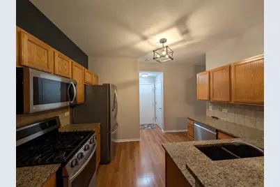 671 Fieldcrest Drive, South Elgin, IL 60177 - Photo 13