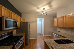 671 Fieldcrest Dr, South Elgin, IL 60177 - Photo 13