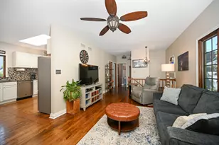 22W474 Emerson Ave, Glen Ellyn, IL 60137 - Photo 9