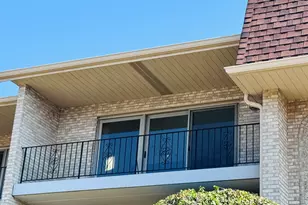 9004 Del Prado Dr, Palos Hills, IL 60465 - Photo 3