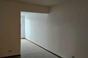 301 Village Creek Dr, Lake in the Hills, IL 60156 - Photo 21