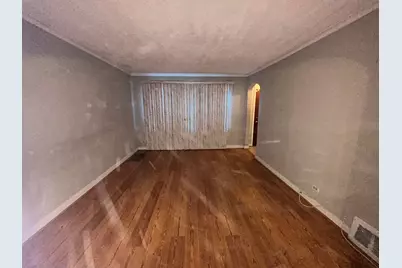 [Address not provided], Chicago, IL 60619 - Photo 5