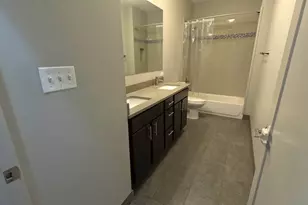 1432 W 21st St, Chicago, IL 60608 - Photo 3