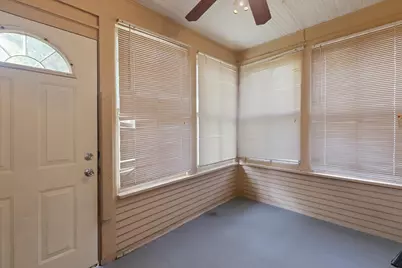 710 S Martin Luther King Jr Avenue, Waukegan, IL 60085 - Photo 19