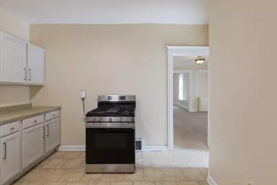 710 S Martin Luther King Jr Avenue, Waukegan, IL 60085 - Photo 17