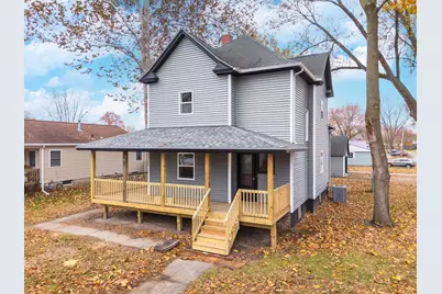 220 W Bennett Street, Pontiac, IL 61764 - Photo 3