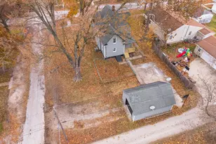 220 W Bennett St, Pontiac, IL 61764 - Photo 7