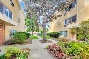 7315 N Oakley Ave, Chicago, IL 60645 - Photo 17