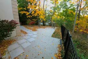 130 Maple Hill Rd, Glencoe, IL 60022 - Photo 43