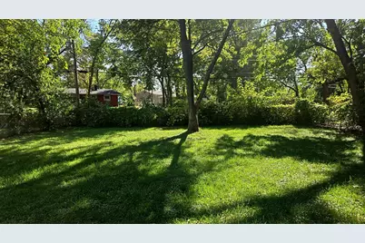 15333 Cherry Lane, Markham, IL 60428 - Photo 5