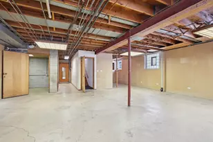 518 E Niagara Ave, Schaumburg, IL 60193 - Photo 13