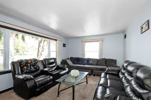 2116 Hanover St, Joliet, IL 60433 - Photo 3