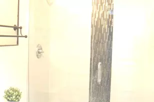 125 Acacia Cir, Indian Head Park, IL 60525 - Photo 15