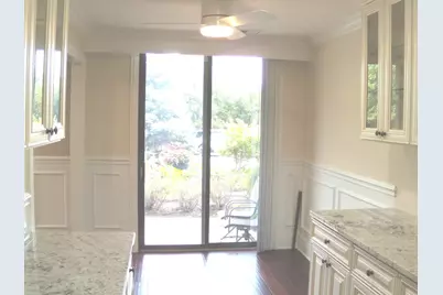 125 Acacia Circle #110, Indian Head Park, IL 60525 - Photo 11