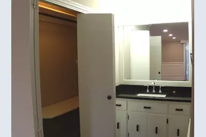 125 Acacia Circle #110, Indian Head Park, IL 60525 - Photo 17