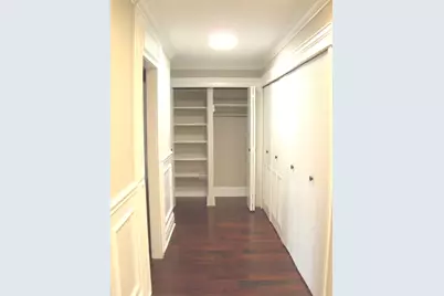 125 Acacia Circle #110, Indian Head Park, IL 60525 - Photo 13