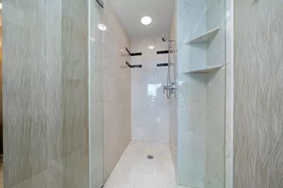 100 E Huron Street #4503, Chicago, IL 60611 - Photo 27