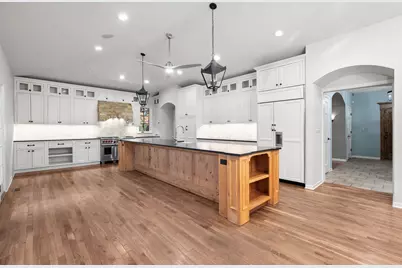 1292 Oak Trail Drive, Libertyville, IL 60048 - Photo 9