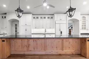 1292 Oak Trail Dr, Libertyville, IL 60048 - Photo 7